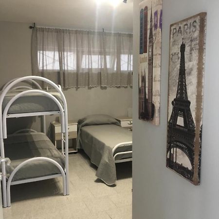 Cheap Stop Hostel Πομπηία Εξωτερικό φωτογραφία